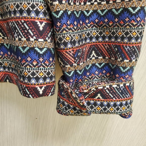 Y2K Jacquard Crop Blazer NWOT Size 8P - Picture 11 of 16